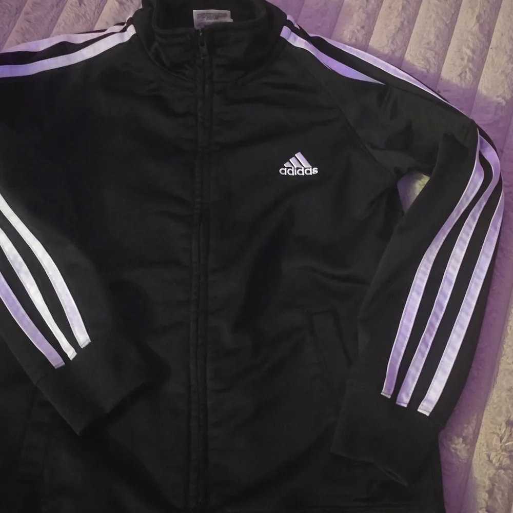 Adidas Kids Black Tracksuit Set Like New - Picture 2 of 8